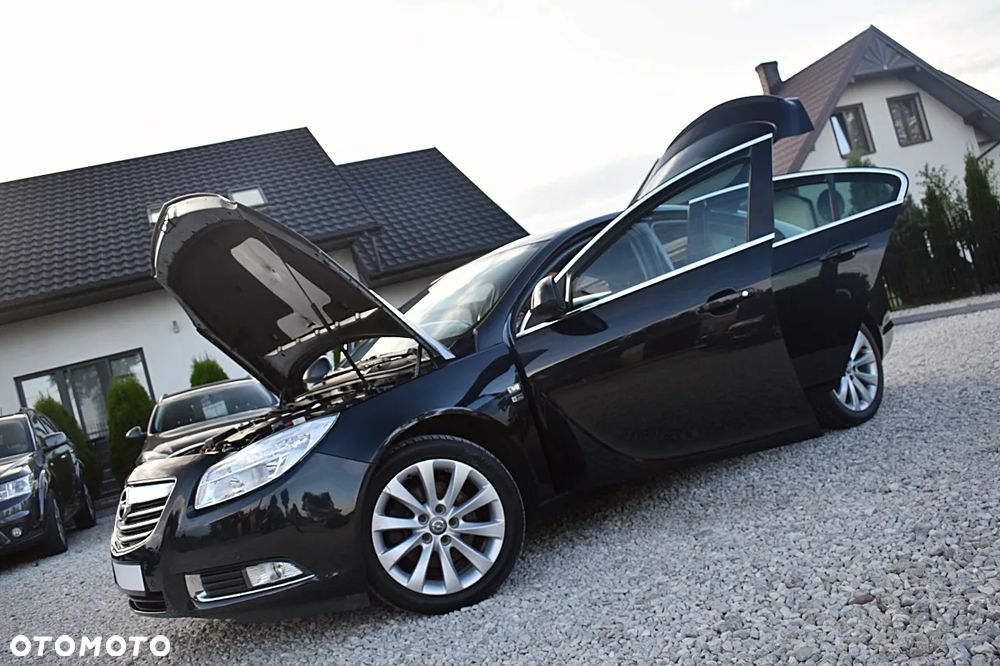 Opel Insignia 2.0 T Cosmo 4x4 S&S - 13