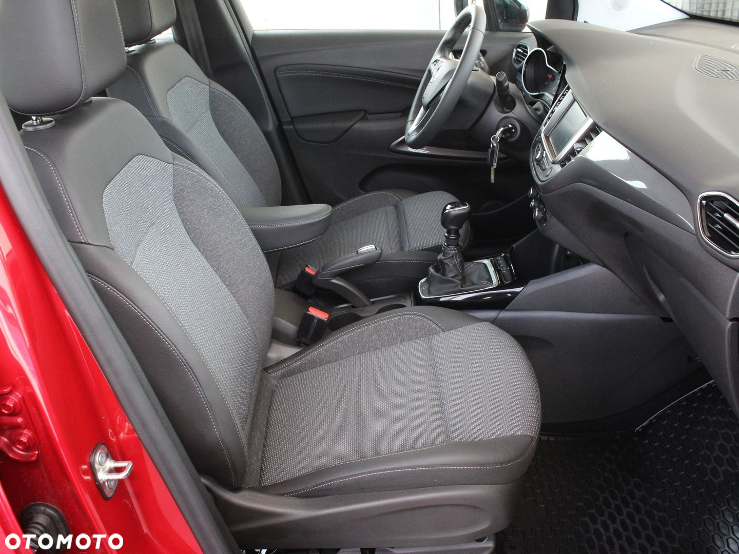 Opel Crossland 1.2 T Elegance - 12