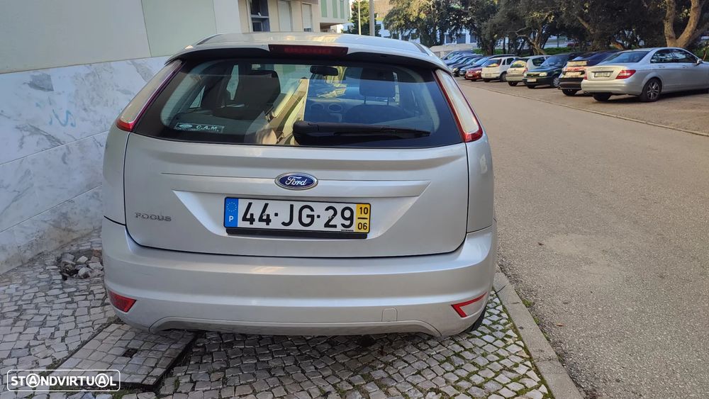 Ford Focus 1.4 16V Trend - 3