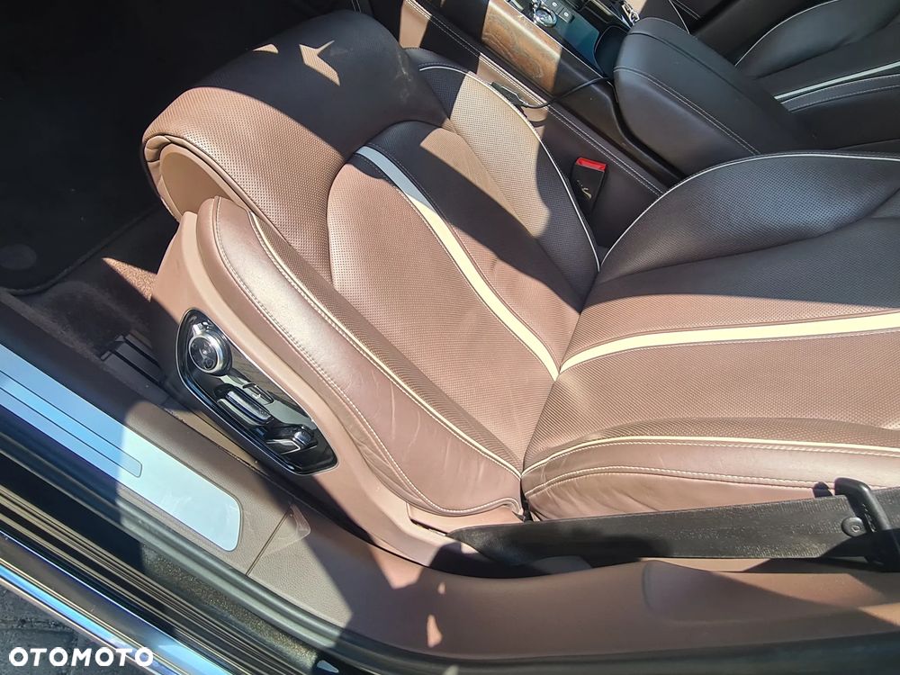 Audi A8 4.2 TDI L Quattro - 30