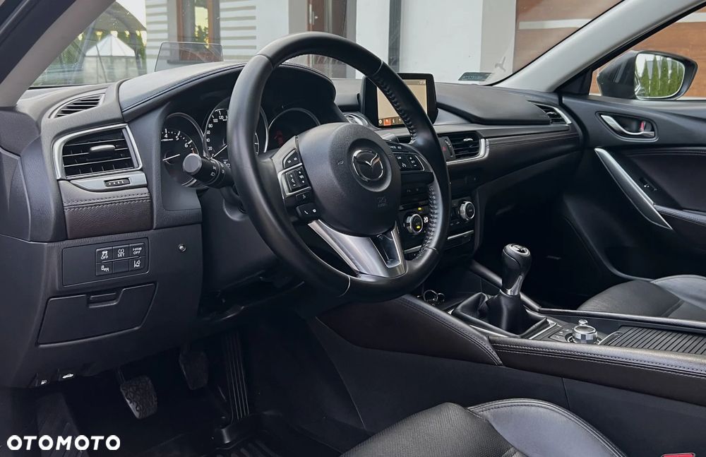 Mazda 6 2.0 SkyPassion - 11
