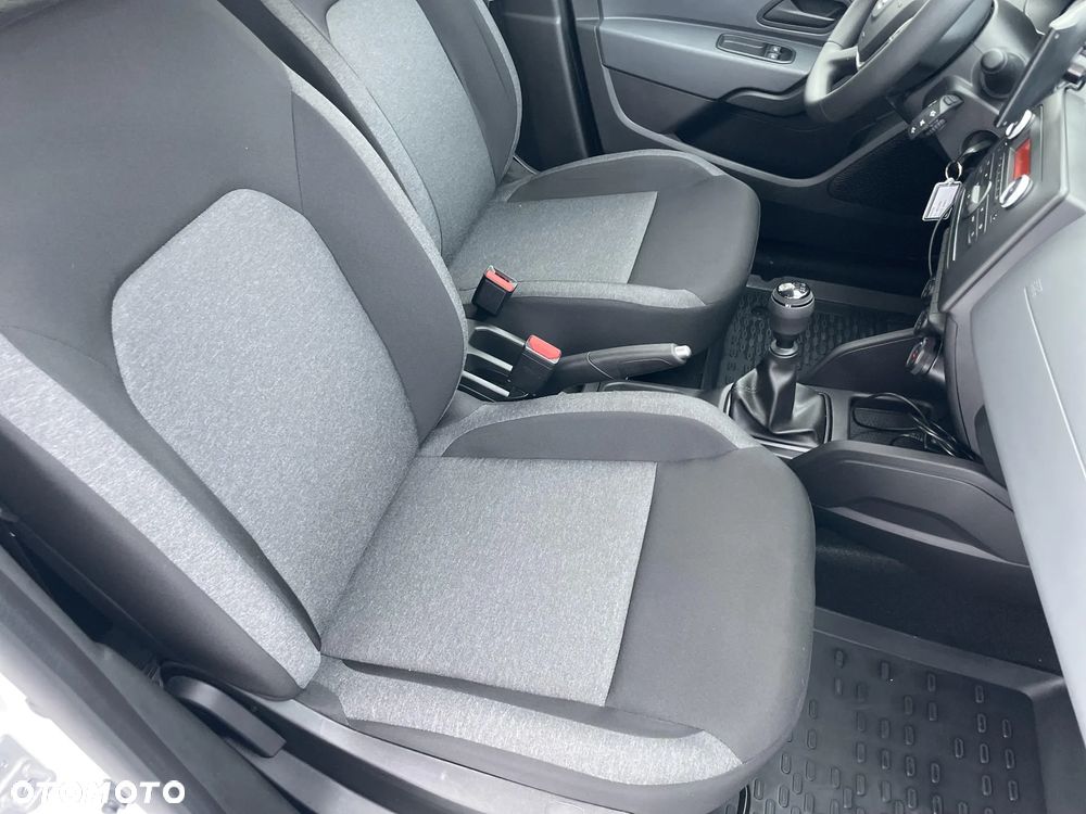 Dacia Duster 1.0 TCe Essential - 27