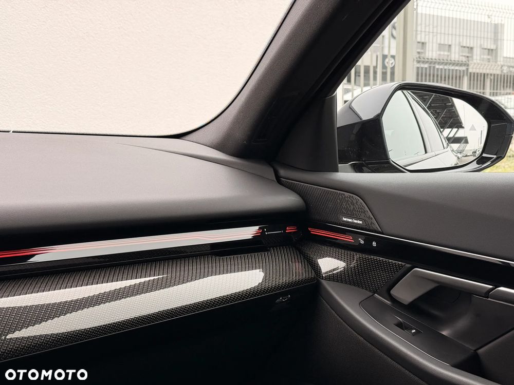 BMW Seria 5 520d xDrive - 20