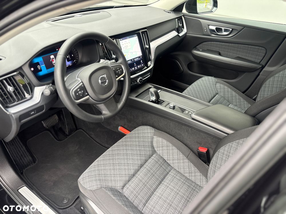 Volvo V60 B3 B Geartronic Momentum Pro - 20