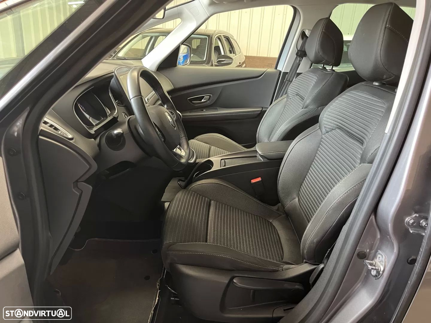 Renault Scénic ENERGY dCi 110 EDC LIMITED - 19