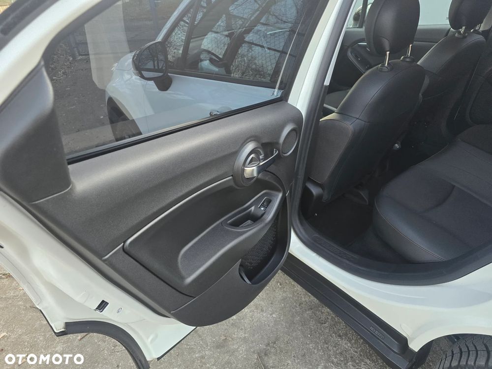 Fiat 500X 1.0 FireFly Turbo 4x2 S&S Lounge - 13