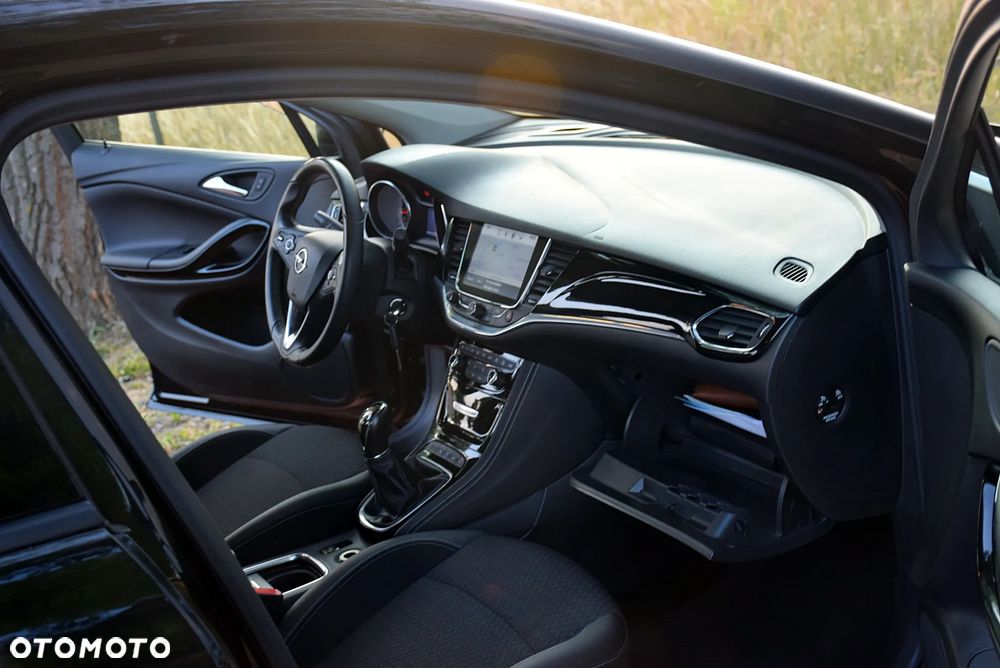 Opel Astra 1.4 Turbo Innovation - 19