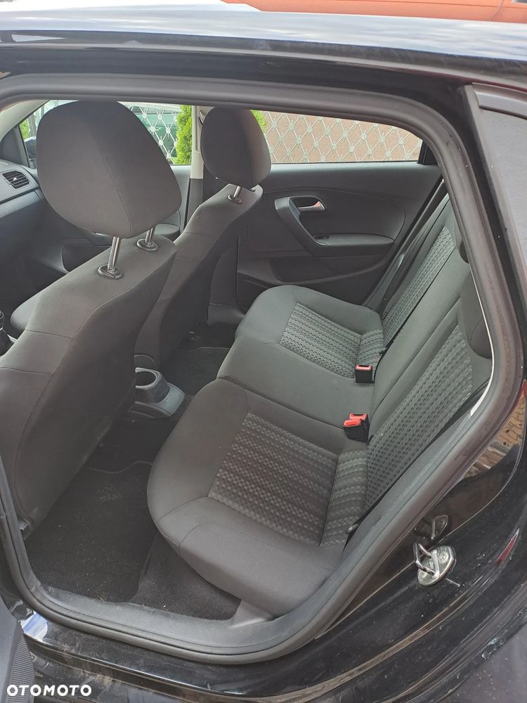 Volkswagen Polo - 7