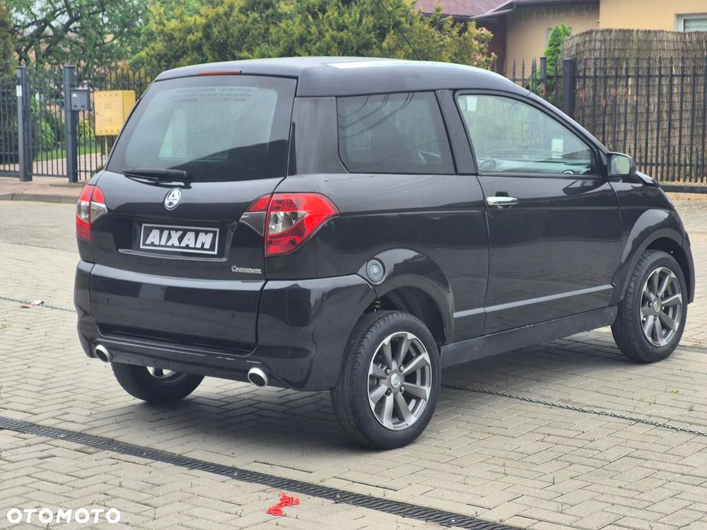 Aixam Crossover - 15