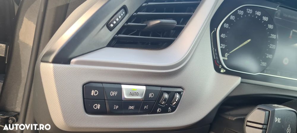 BMW Seria 1 118i Advantage - 12