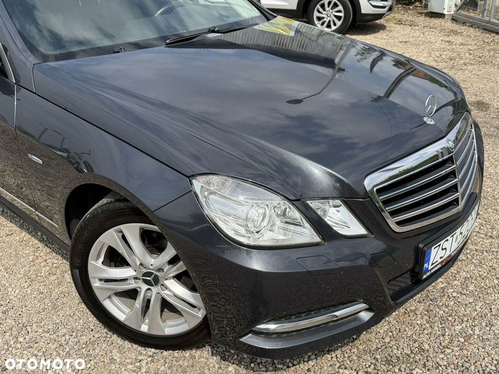 Mercedes-Benz Klasa E - 24