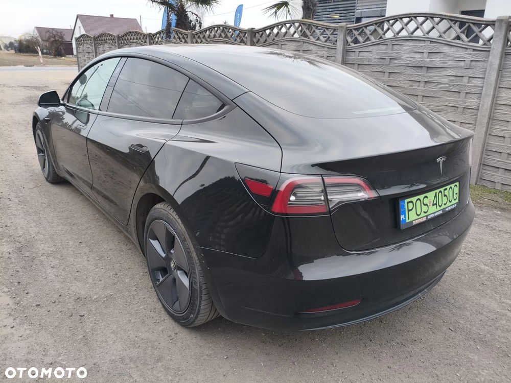 Tesla Model 3 - 2