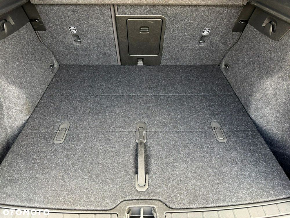 Volvo XC 40 - 13
