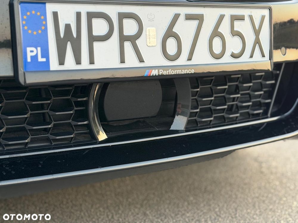 BMW Seria 5 M550i xDrive - 9