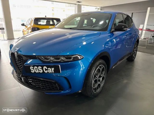 Alfa Romeo Tonale 1.3 Plug-In Hybrid Sprint e-AWD - 1