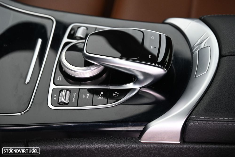 Mercedes-Benz C 220 d AMG Line - 19