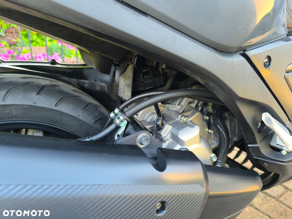 Yamaha Tricity - 9