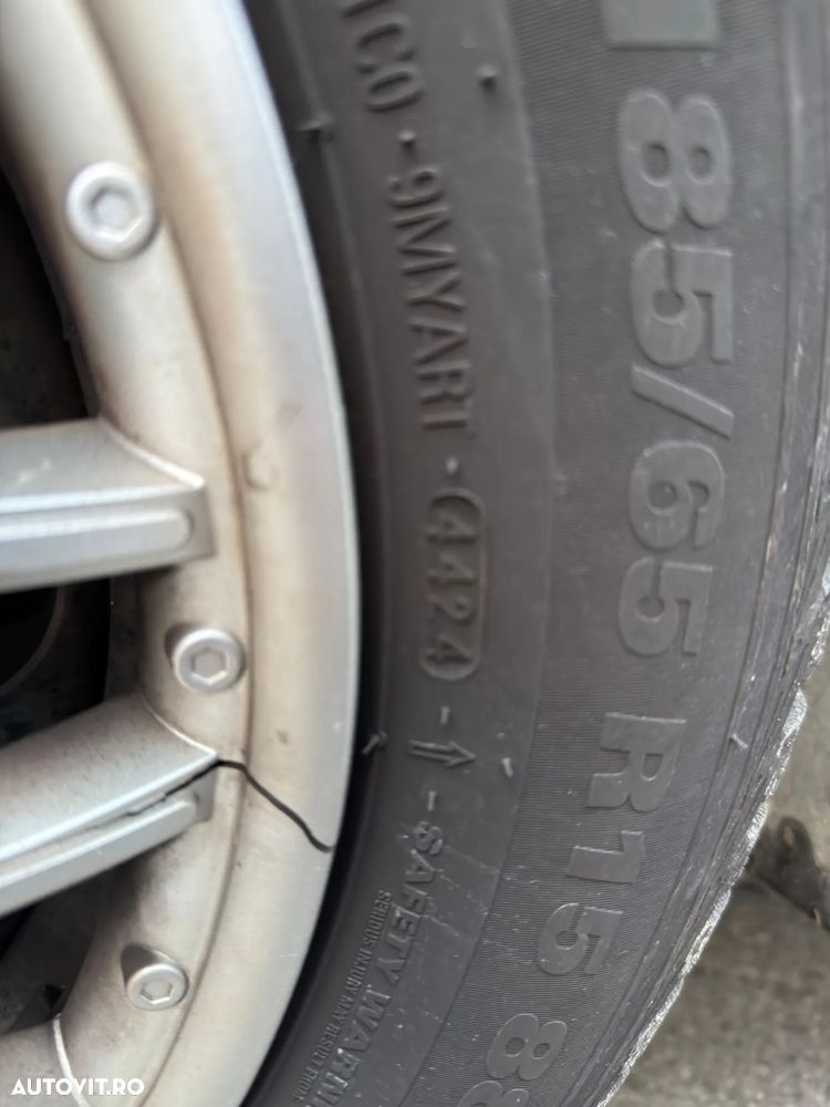 Dacia Sandero dCi 90 (S&S) Comfort - 12