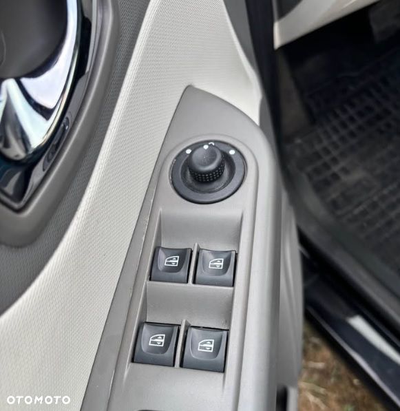 Renault Captur 1.2 Energy TCe Zen EDC EU6 - 12