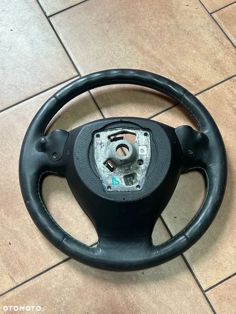 KIEROWNICA BMW F10 F11 - 2