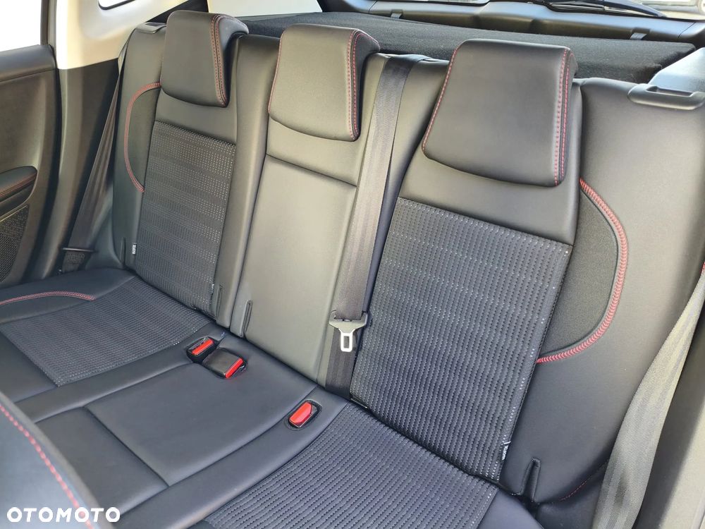 Peugeot 2008 PureTech 110 Stop&Start EAT6 GT-Line Edition - 22