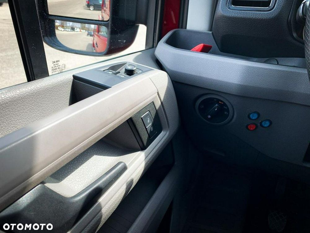 Volkswagen Crafter - 17