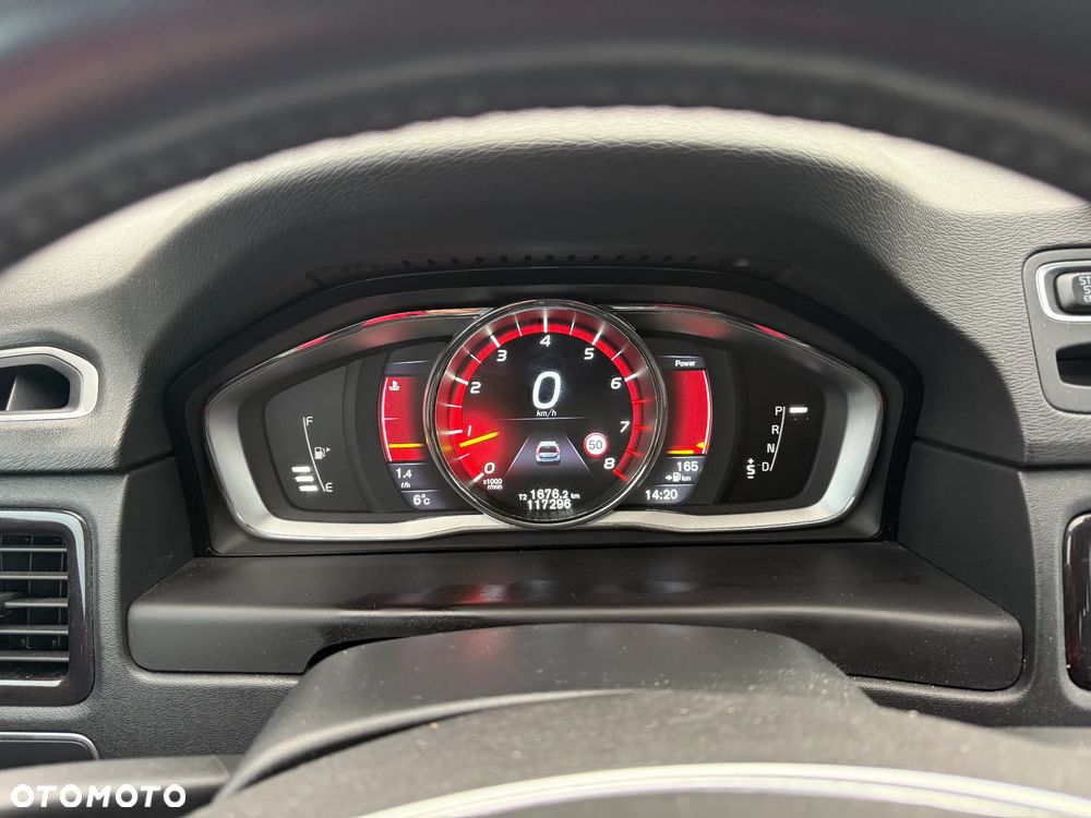 Volvo XC 70 T5 AWD Summum - 14