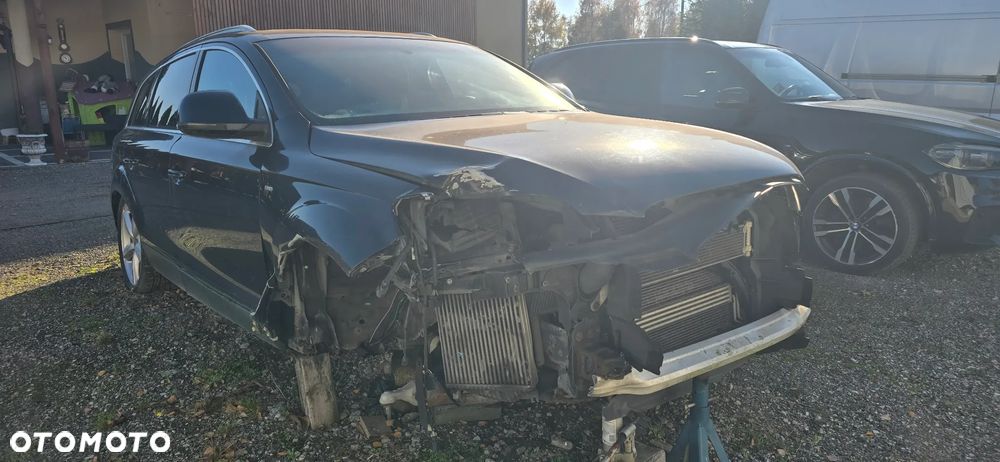 Audi Q7 3.0 TDI Quattro Tiptronic - 6