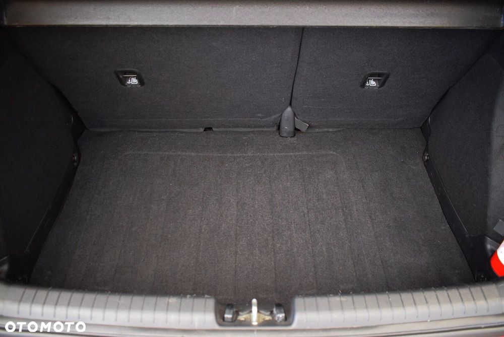 Hyundai i20 1.2 Classic Plus - 24