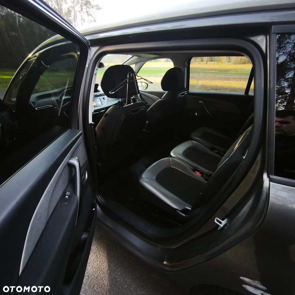 Citroën C4 SpaceTourer Grand BlueHDi 130 Stop&Start EAT8 SHINE - 11