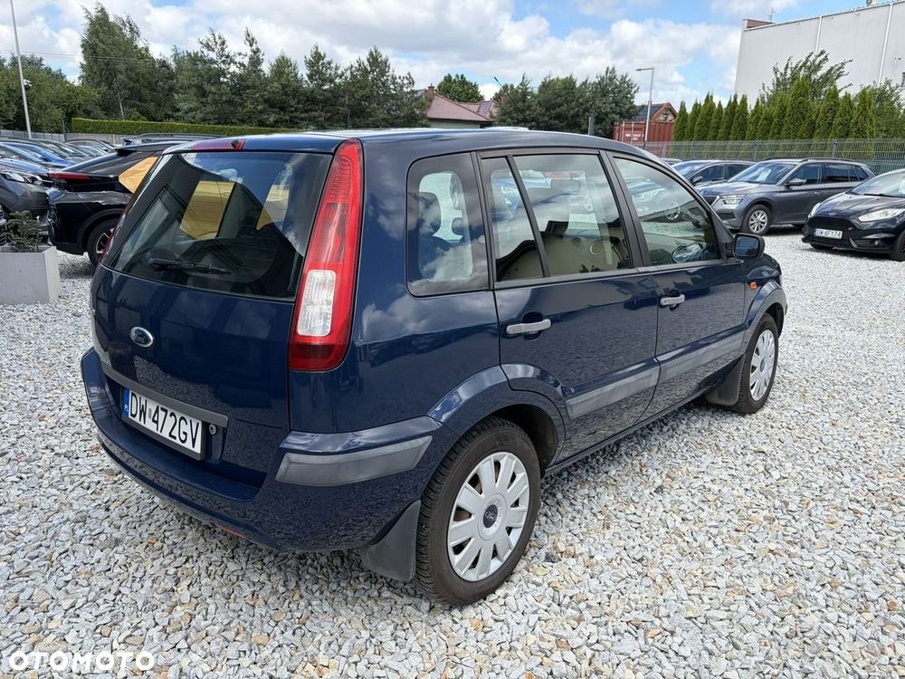 Ford Fusion 1.4 Ambiente - 4