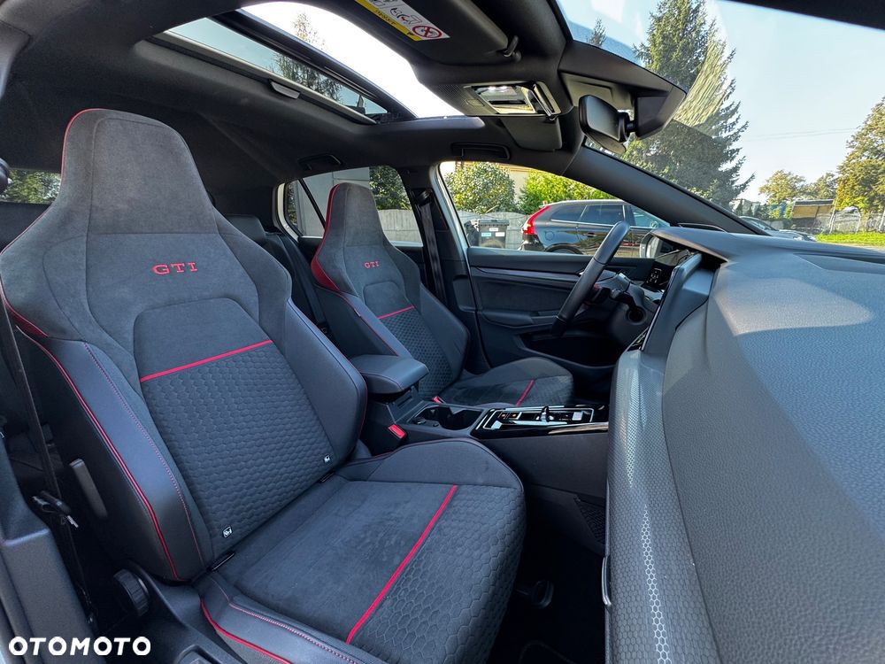 Volkswagen Golf 2.0 TSI OPF DSG GTI Clubsport - 37