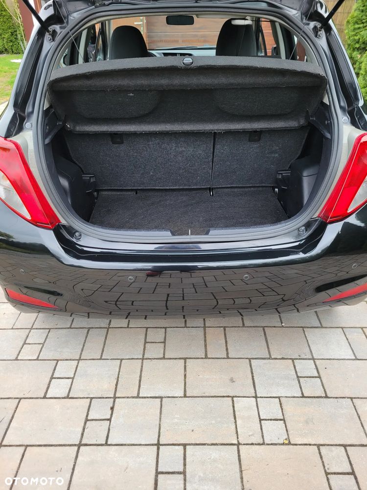 Toyota Yaris - 15