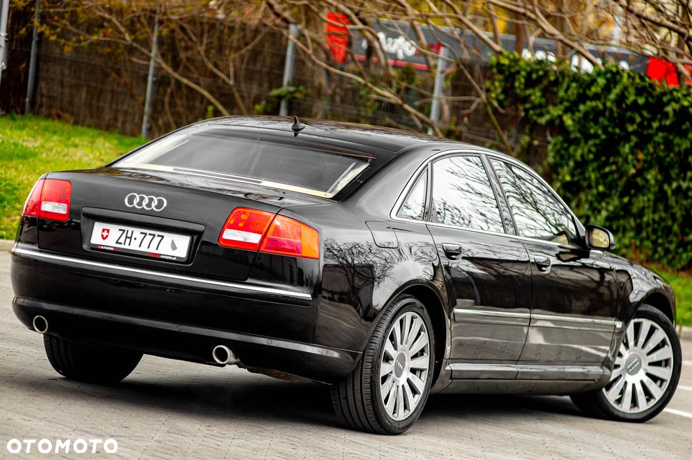 Audi A8 4.2 Quattro - 15