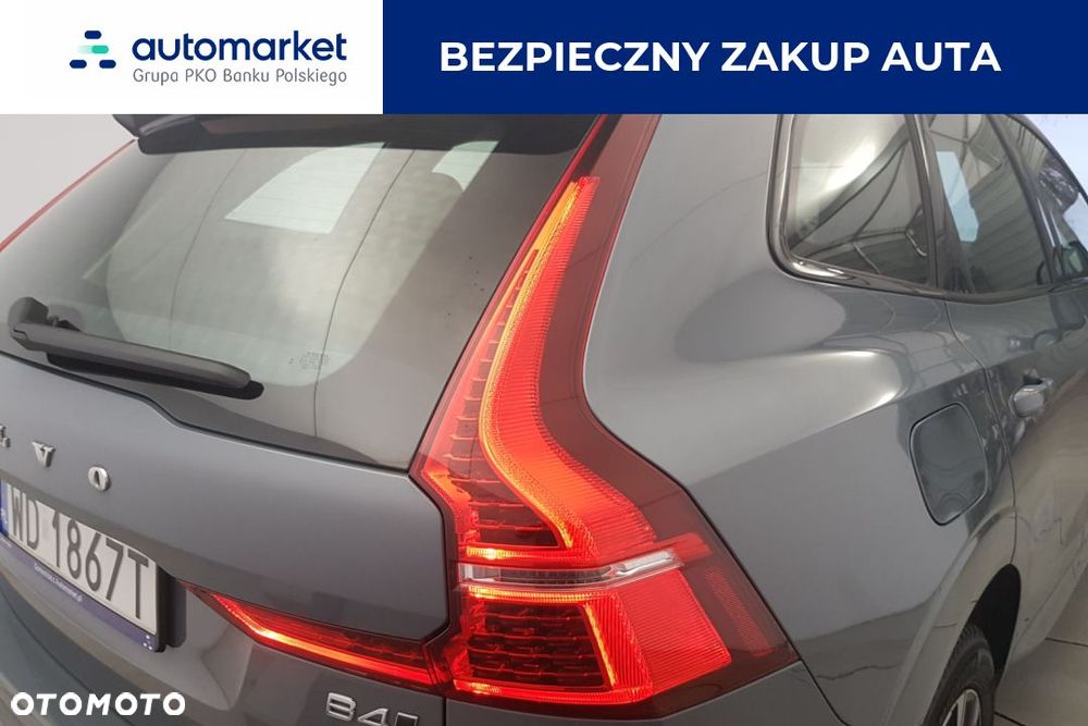 Volvo XC 60 B4 D AWD Plus Dark - 14