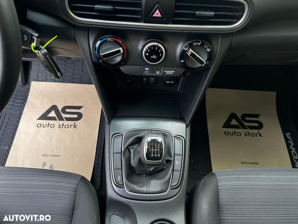Hyundai KONA - 25