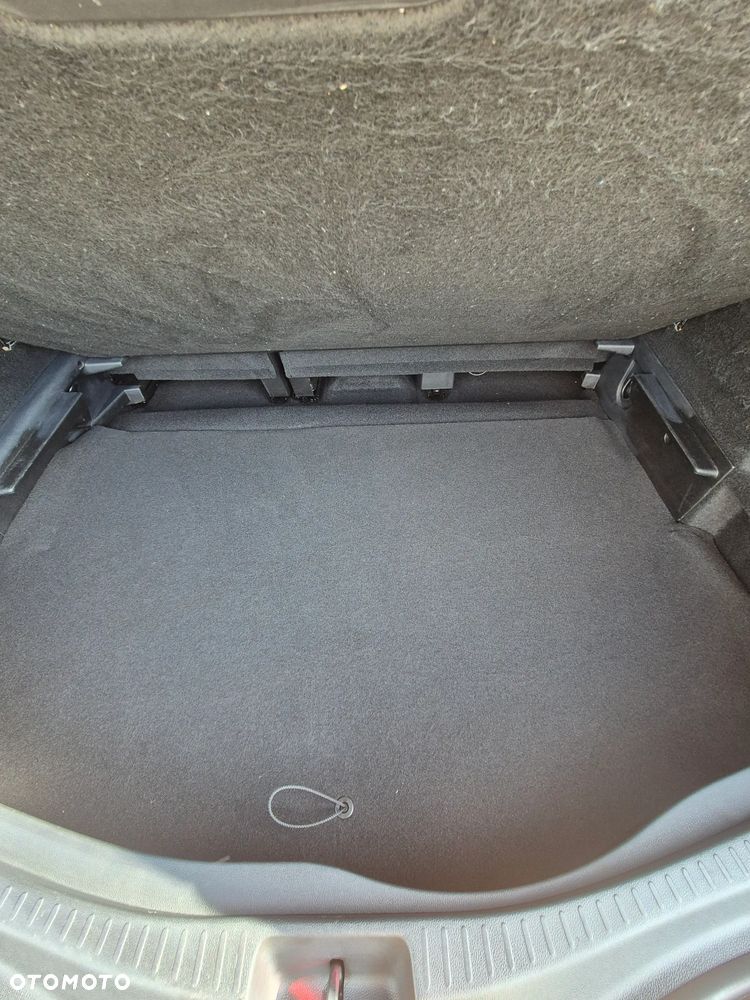 Renault Scenic TCe 140 GPF BOSE EDITION - 26