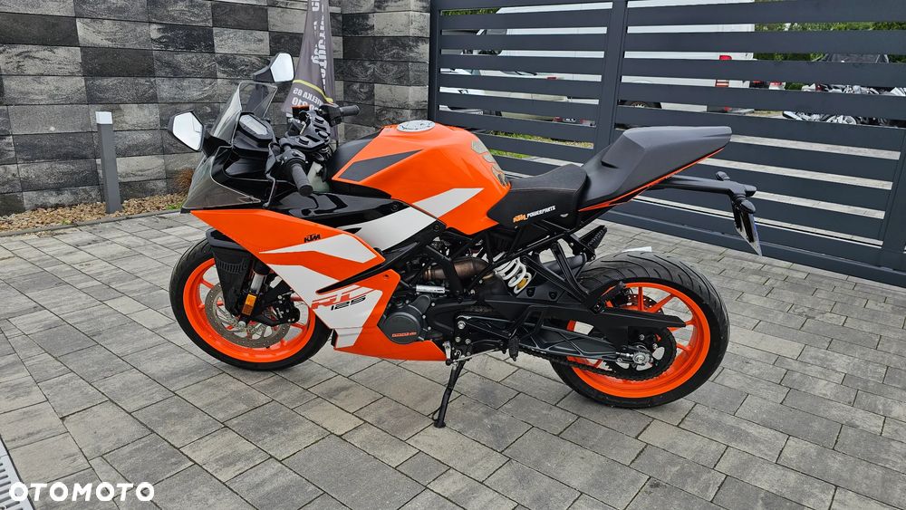 KTM RC 125 - 3