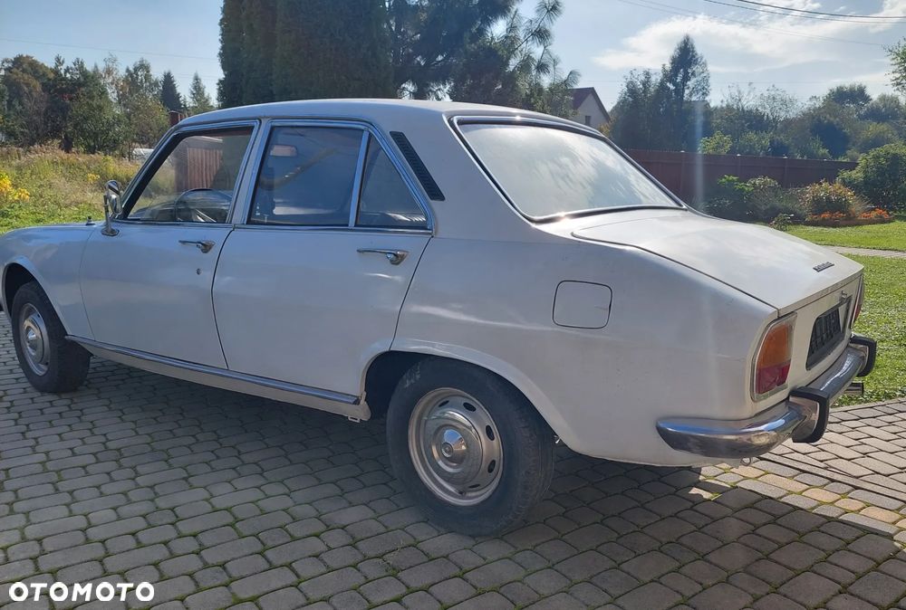 Peugeot 504 - 4