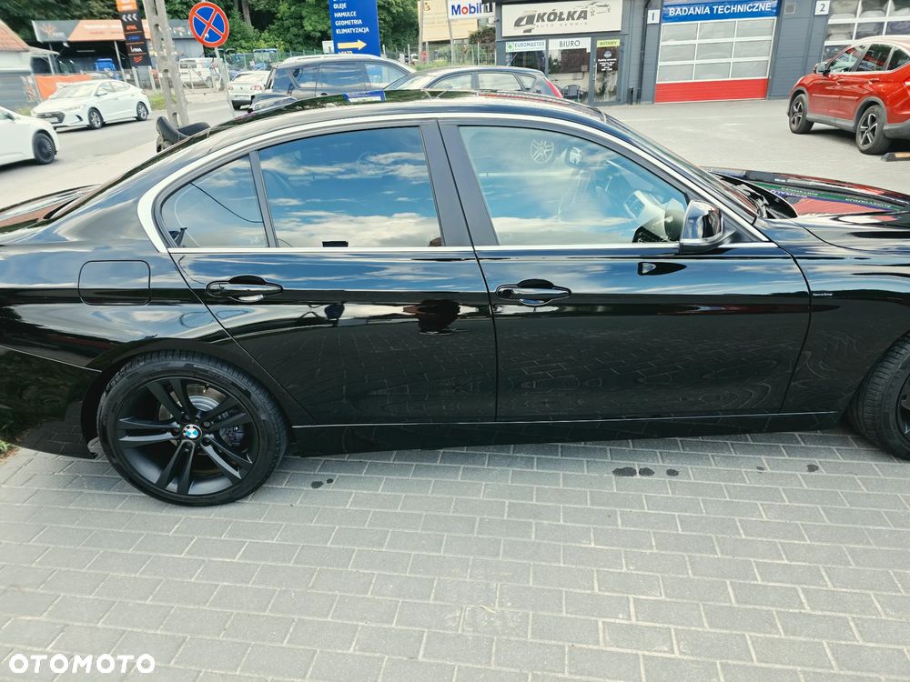 BMW Seria 3 320d Eff.Dynamics - 14
