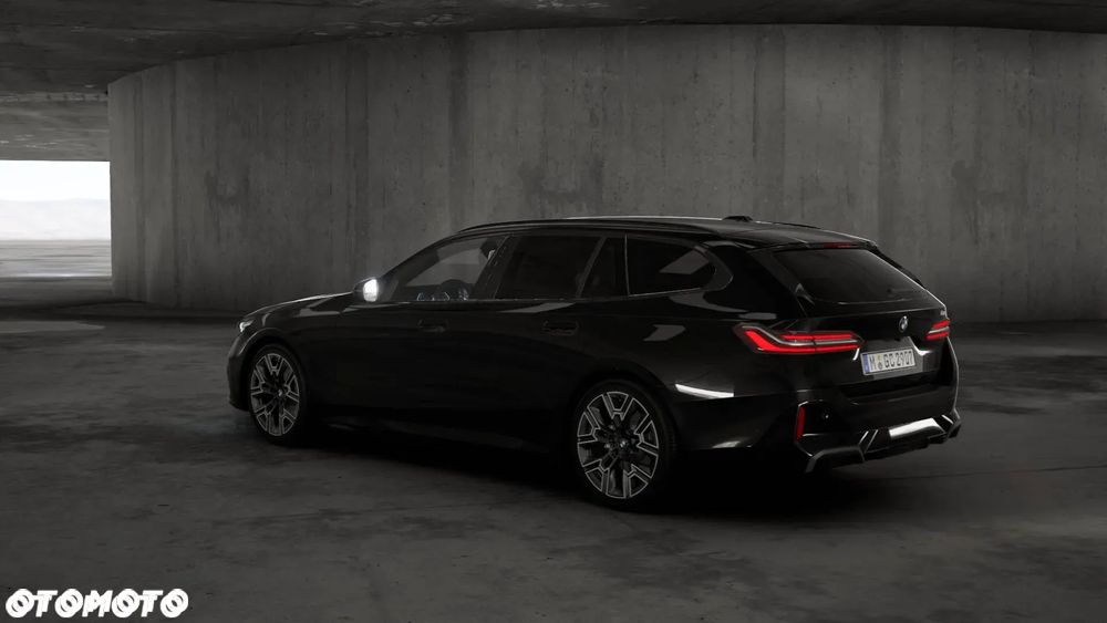 BMW Seria 5 520i mHEV M Sport - 3