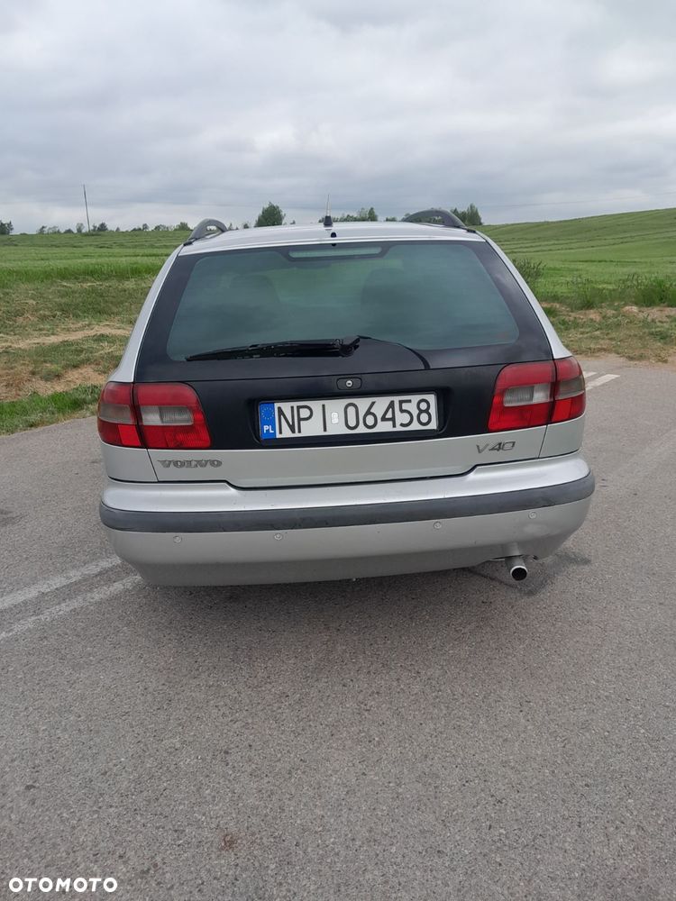 Volvo V40 - 2