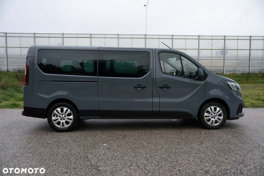 Renault Trafic Grand 2.0 dCi EDC - 10