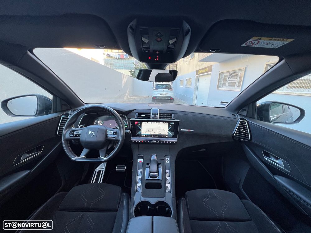 DS DS7 Crossback E-Tense Performance Line EAT8 - 26