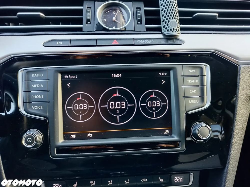 Volkswagen Passat 1.8 TSI BMT Highline DSG - 17