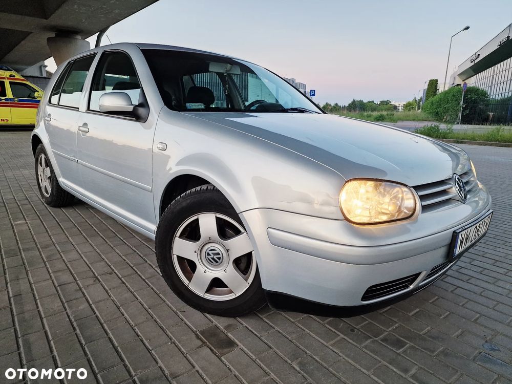 Volkswagen Golf 1.6 Highline - 5