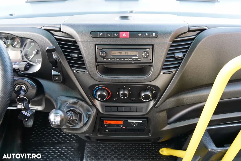 Iveco KAPENA / EURO6 / MANUAL / AER CONDIȚIONAT / IMPORTAT / 116.500 CP - 28