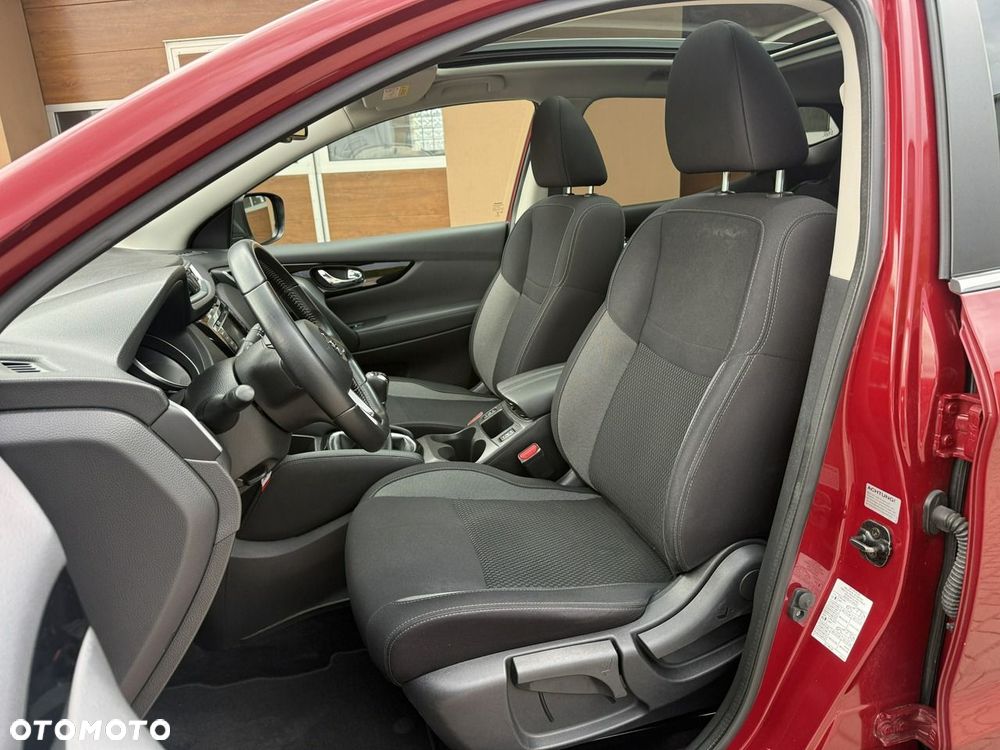 Nissan Qashqai 1.3 DIG-T N-WAY - 21