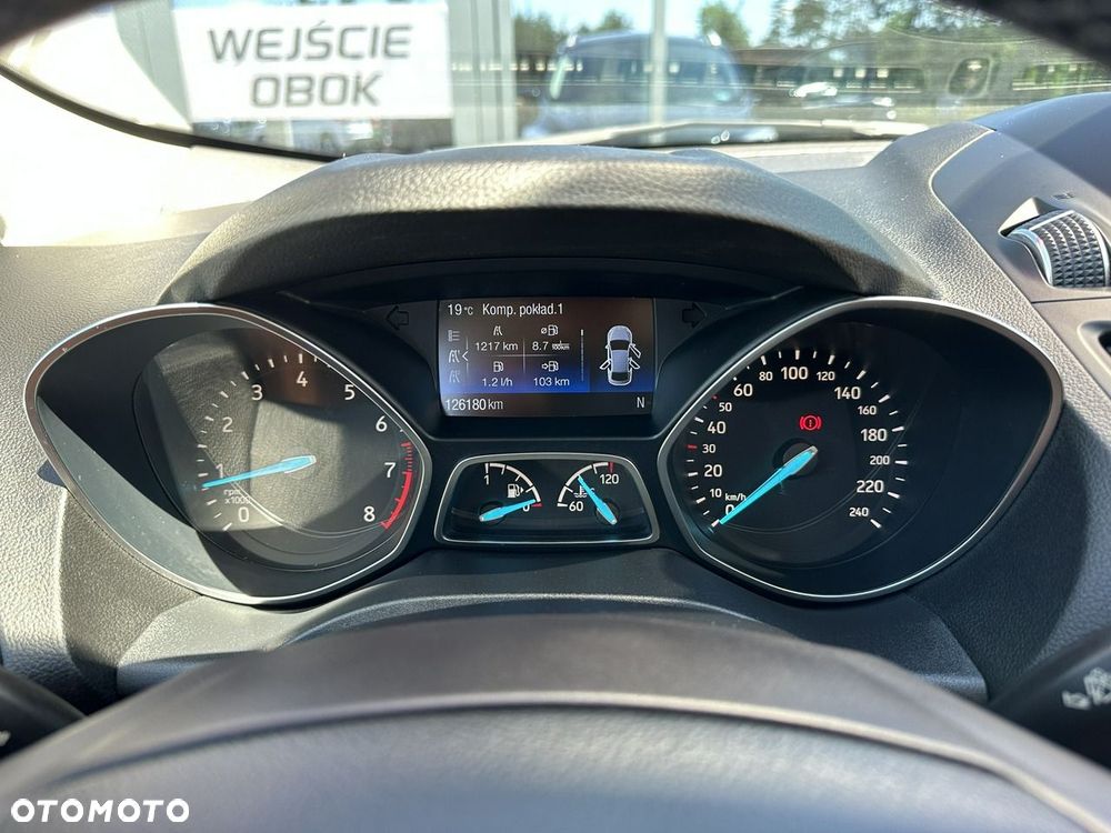 Ford Kuga 1.5 EcoBoost 2x4 Titanium - 19