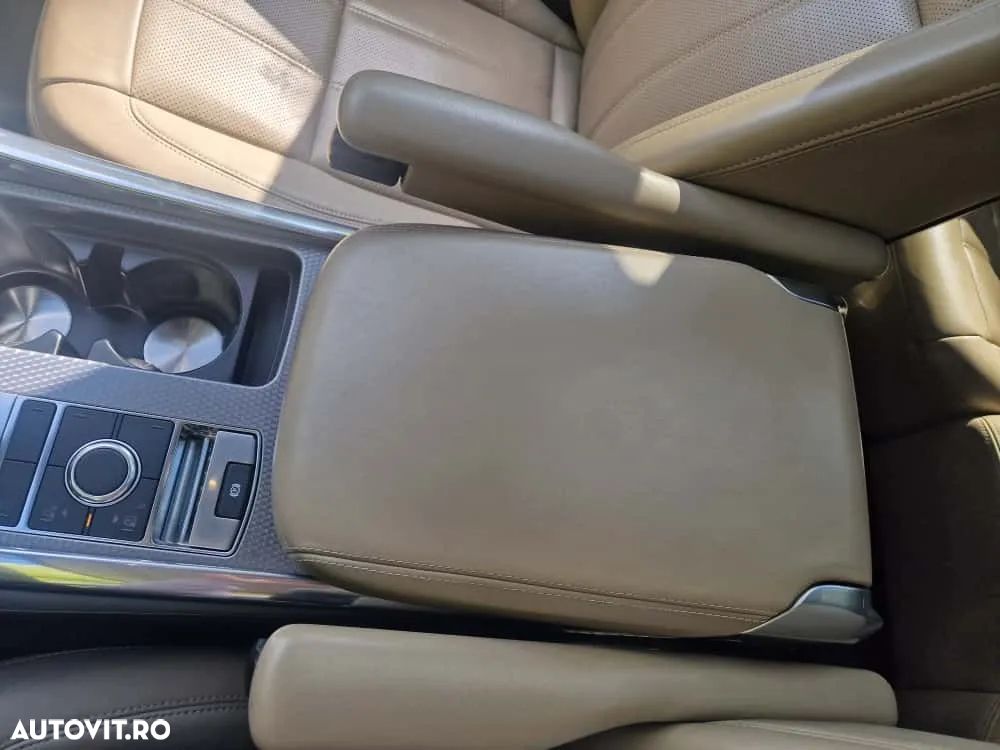 Land Rover Range Rover Sport 3.0 SDV6 HSE - 31
